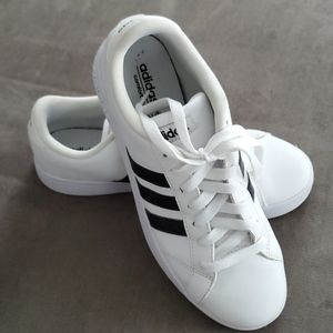 Adidas Neo Cloudfoam sneaker